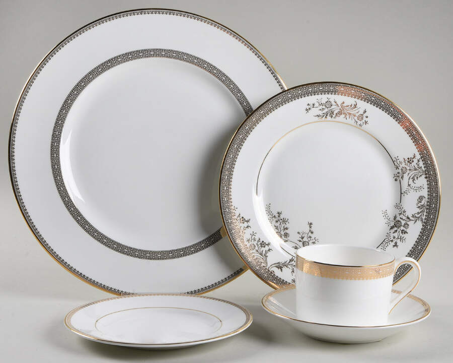 Vera Lace Gold 40 Piece Estate Set by Wedgwood-1