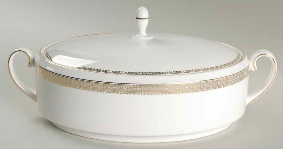 Vera Lace Gold Oval Covered Vegetable by Wedgwood-1