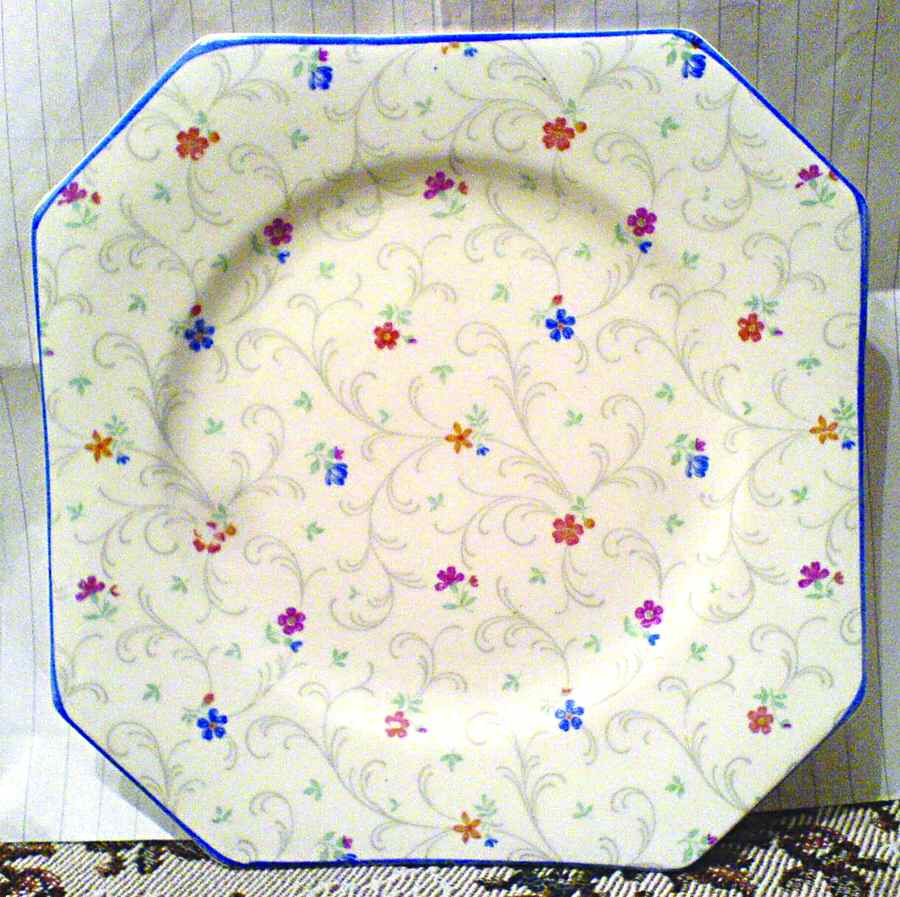 1561 Bread & Butter Plate by Windsor (England)-1