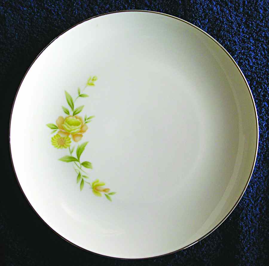 Wild Rose Dinner Plate by Wyndham-1