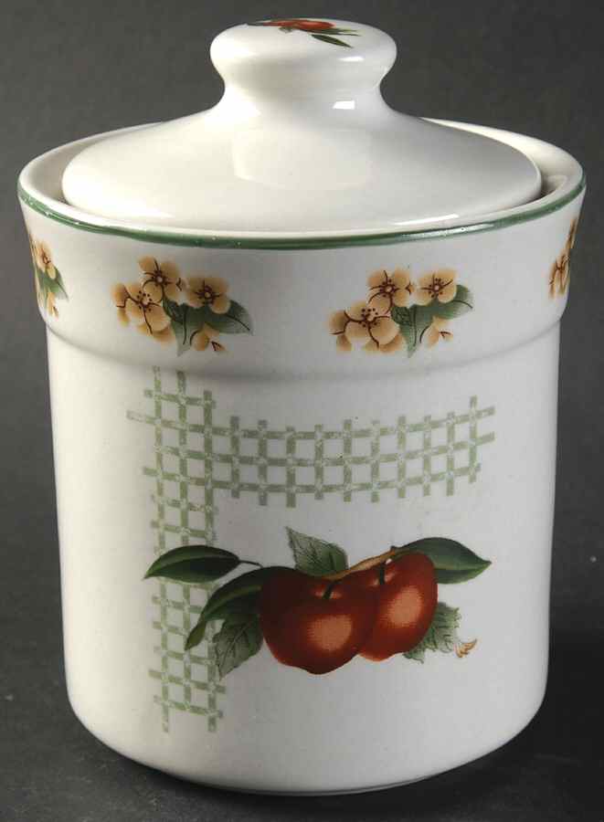 Cades Creek Small Canister & Lid by Wsp-1