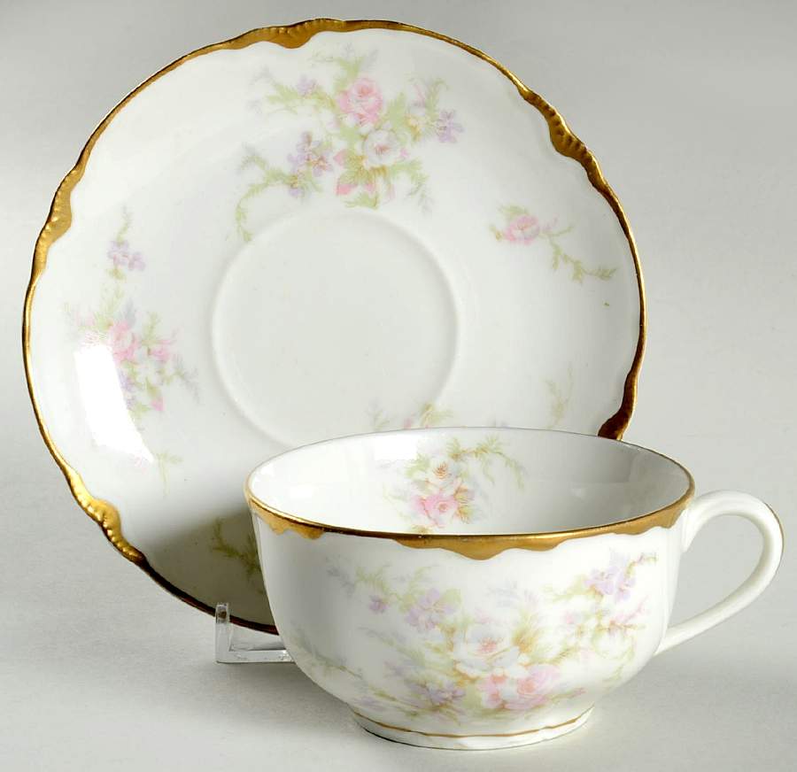 WAR172 Flat Cup & Saucer Set by Warwick-1