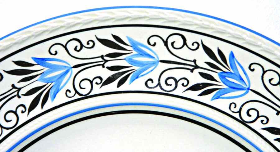 AMM9189 Dinner Plate by Wedgwood-1