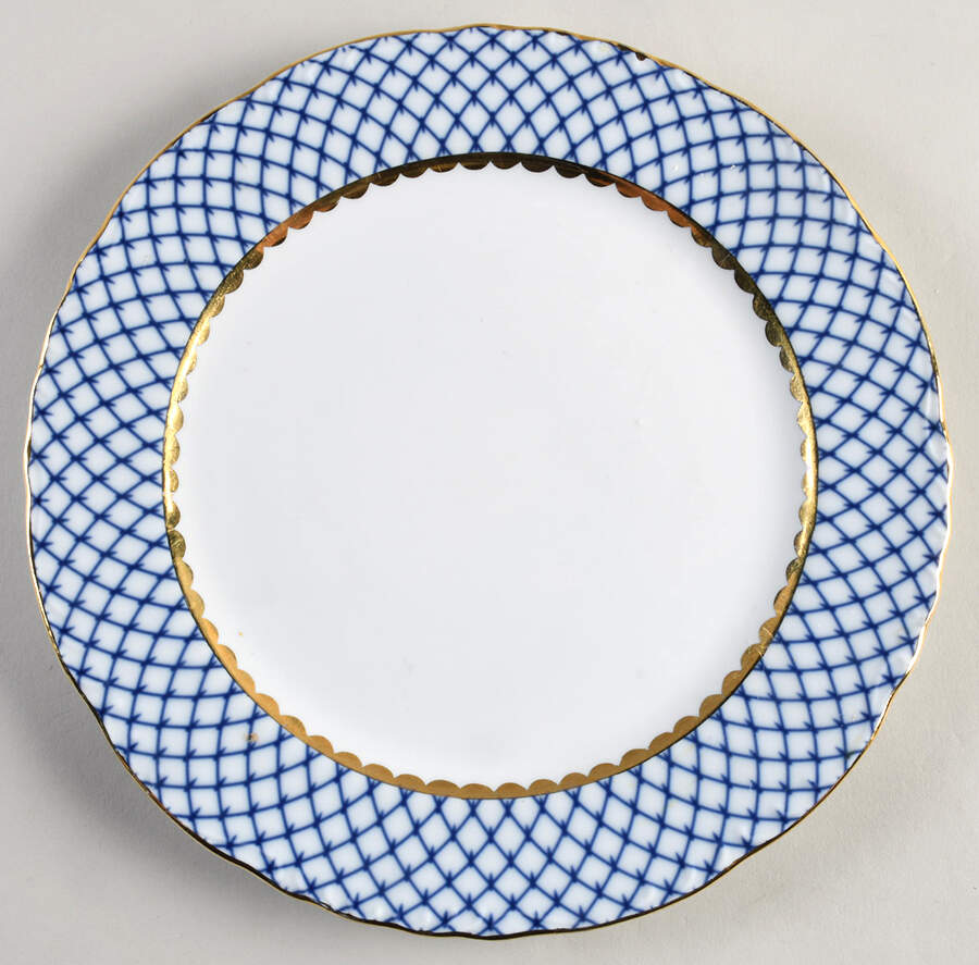 Blue Diamond Dinner Plate by William Roberts-1