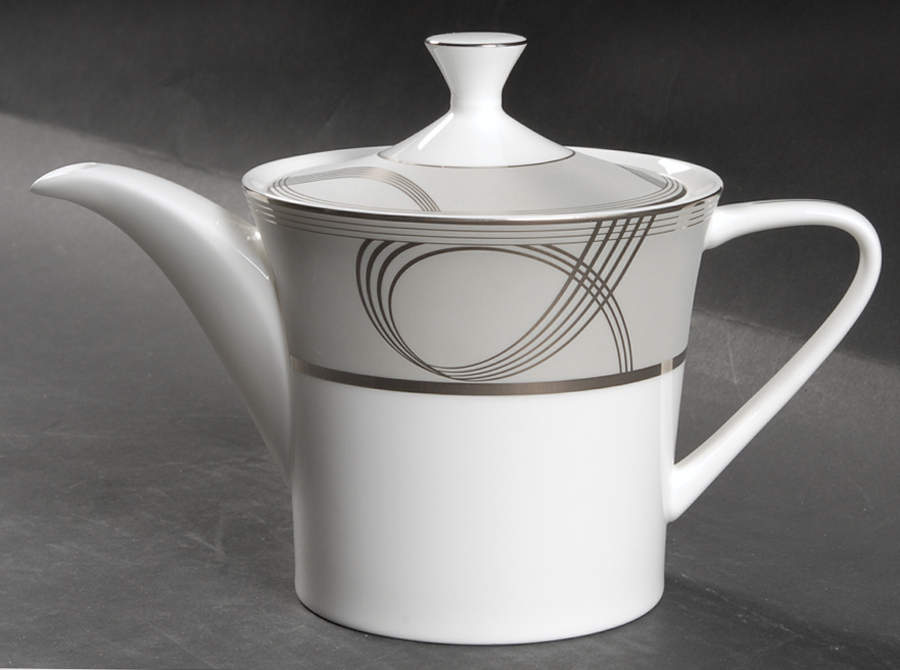 Ballet Encore Teapot & Lid by Waterford China-1