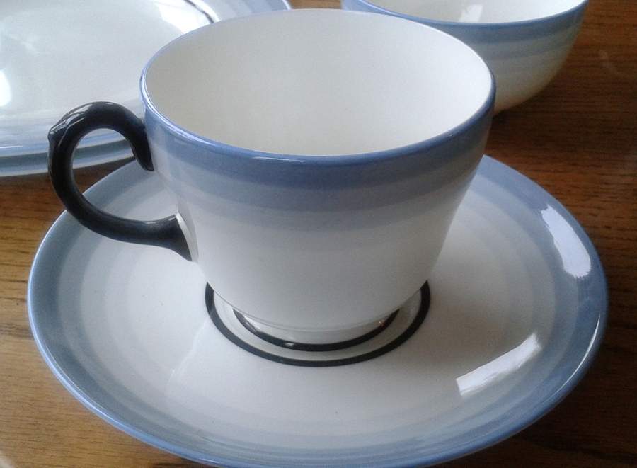 S141 Footed Cup & Saucer Set by Wedgwood-1