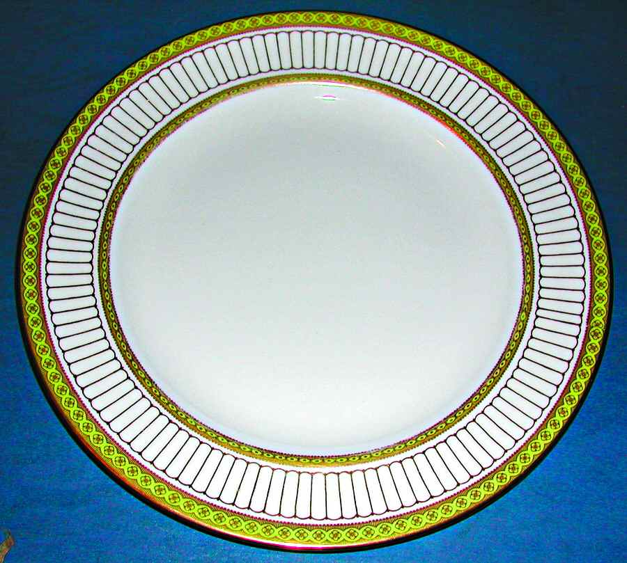 X5509 Dinner Plate by Wedgwood-1