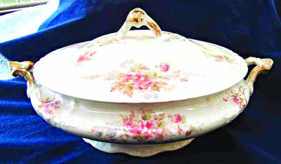P2410 1-2 Round Covered Vegetable by Warwick-1