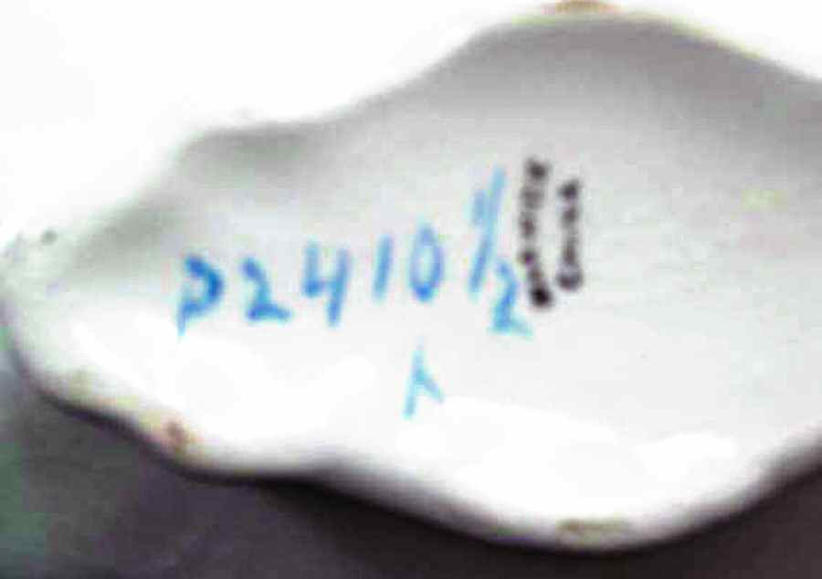 P2410 1-2 Gravy Boat by Warwick-1