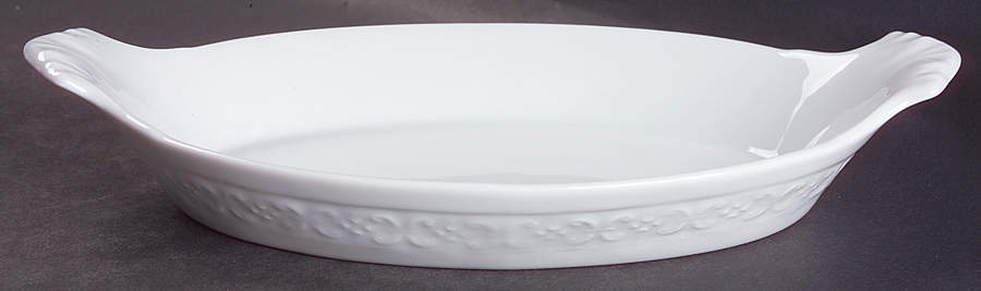 Grafton Street Accessories 12" Oval Vegetable Bowl by Waterford China-1
