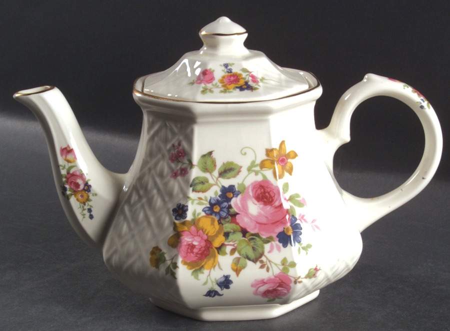 WID21 Teapot & Lid by Windsor (England)-1