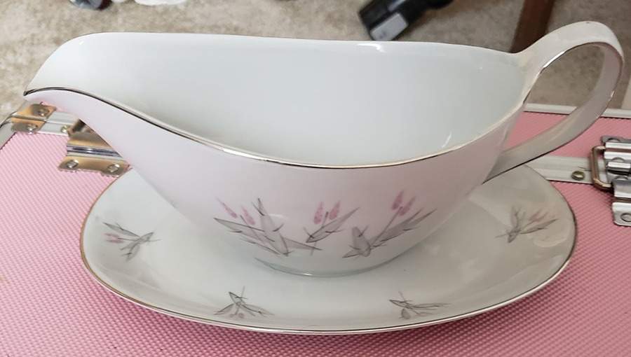 WIG919 Gravy Boat with Attached Underplate by Winterling - Bavaria-1