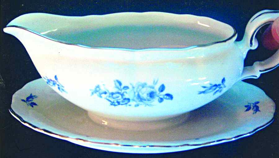 WIG920 Gravy Boat with Attached Underplate by Winterling - Bavaria-1