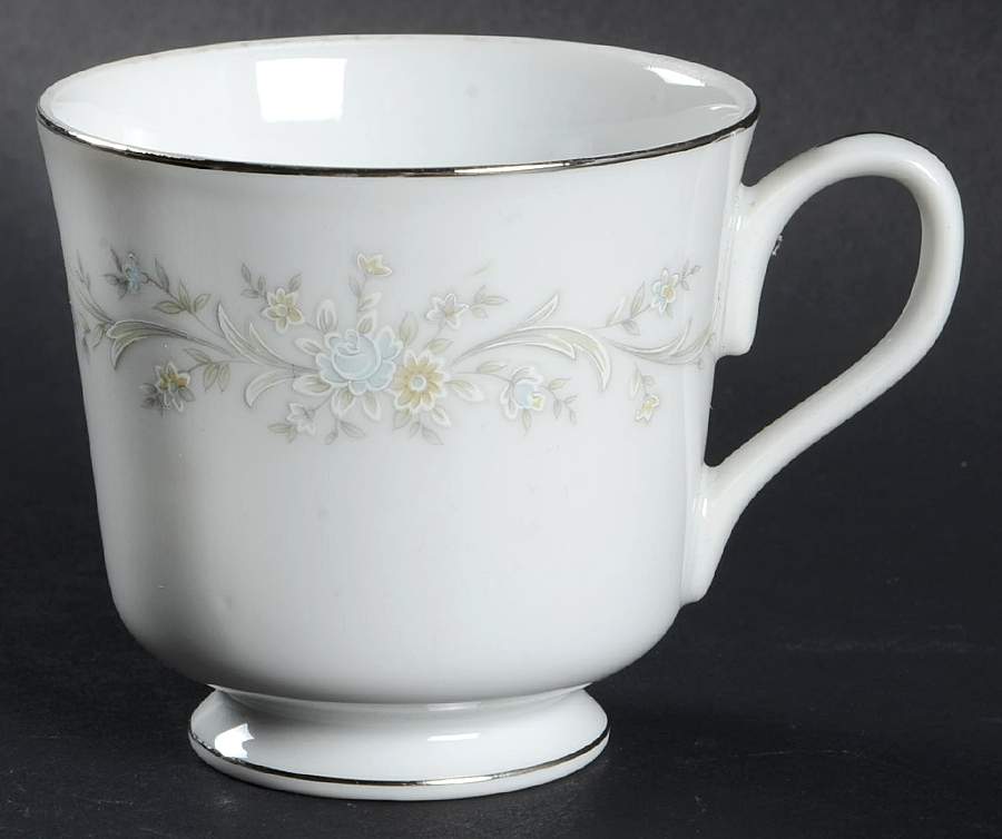 Misty Footed Cup by Wyndham-1