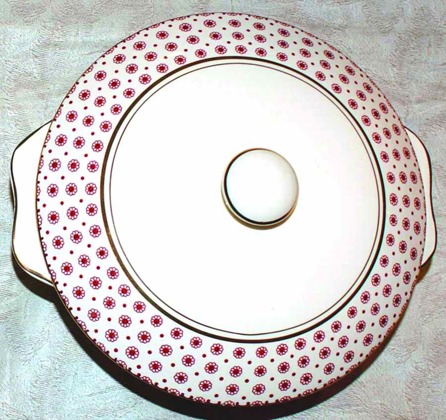 WW418 Round Covered Vegetable by Wedgwood-1