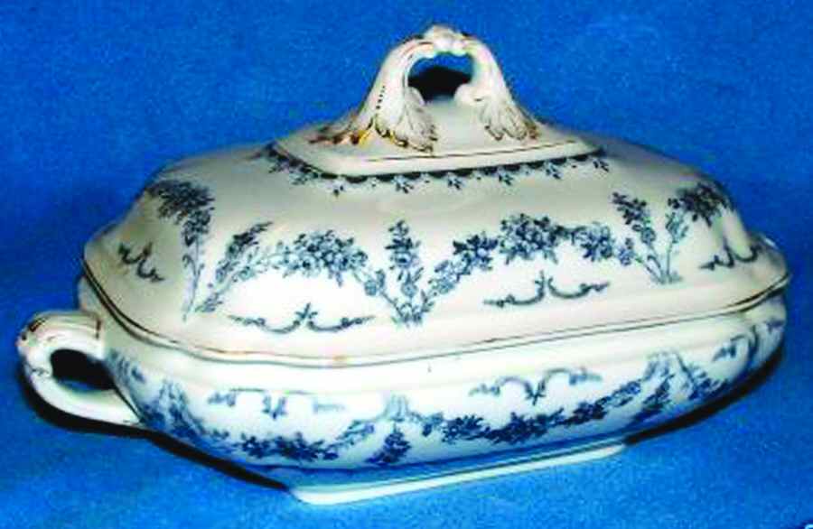 Madrid Rectangular Covered Vegetable by Wedgwood-1