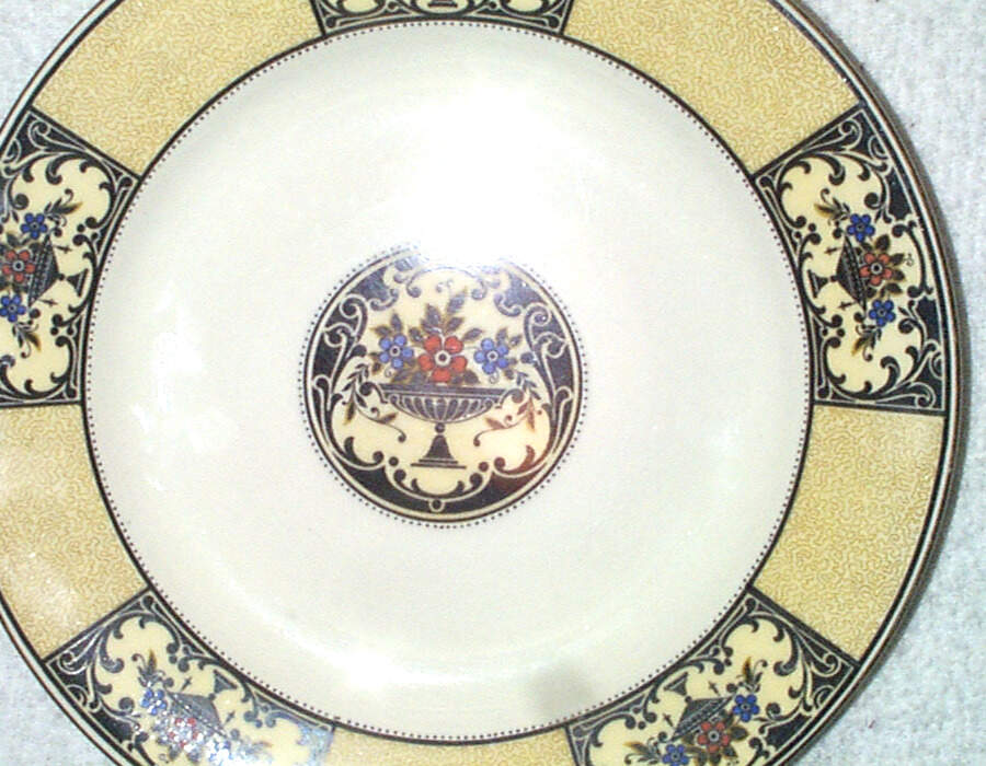 Nanette Ivory Dinner Plate by Wedgwood-1