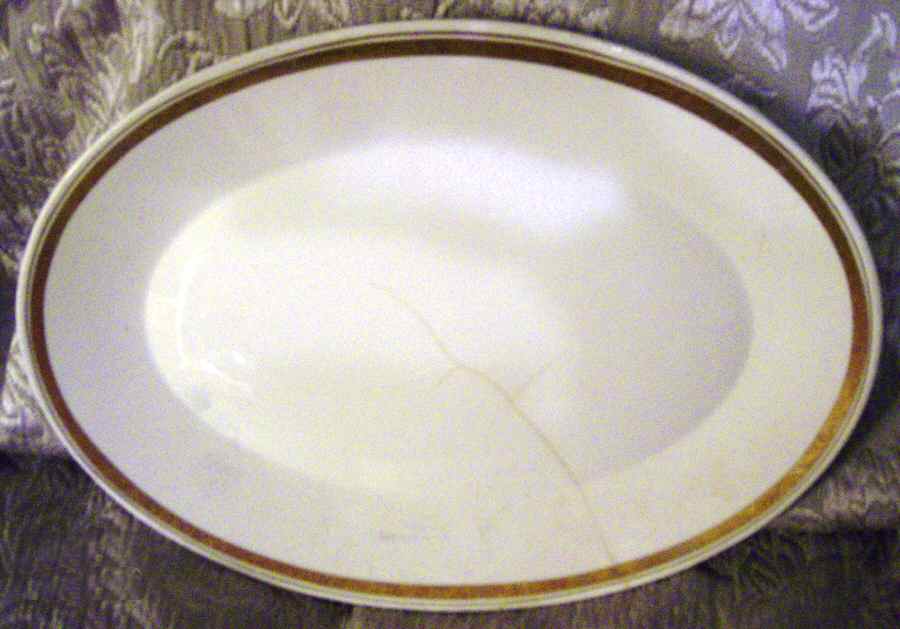 WLK17 14" Oval Serving Platter by Walker-1
