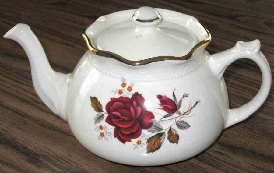 Sandon Teapot & Lid by Arthur Wood-1