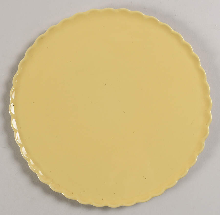 Ruffled Dessert/Pie Plate by Williams-Sonoma-1