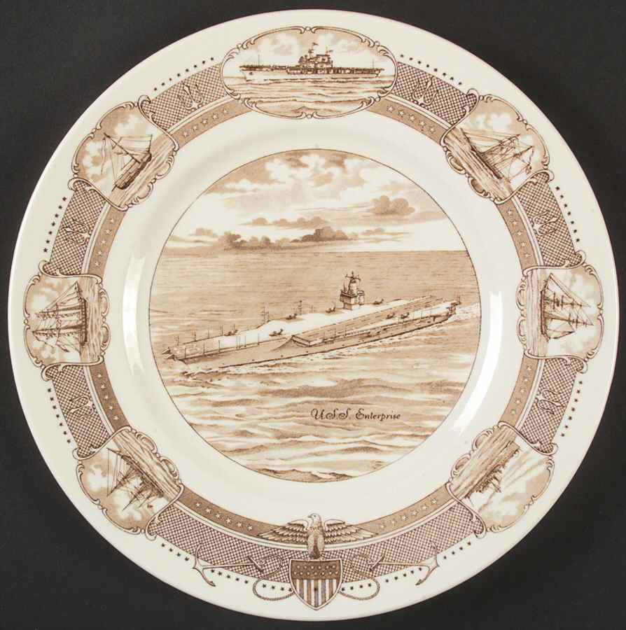 Newport News Shipbuilding & Dry Dock Company Dinner Plate by Wedgwood-1