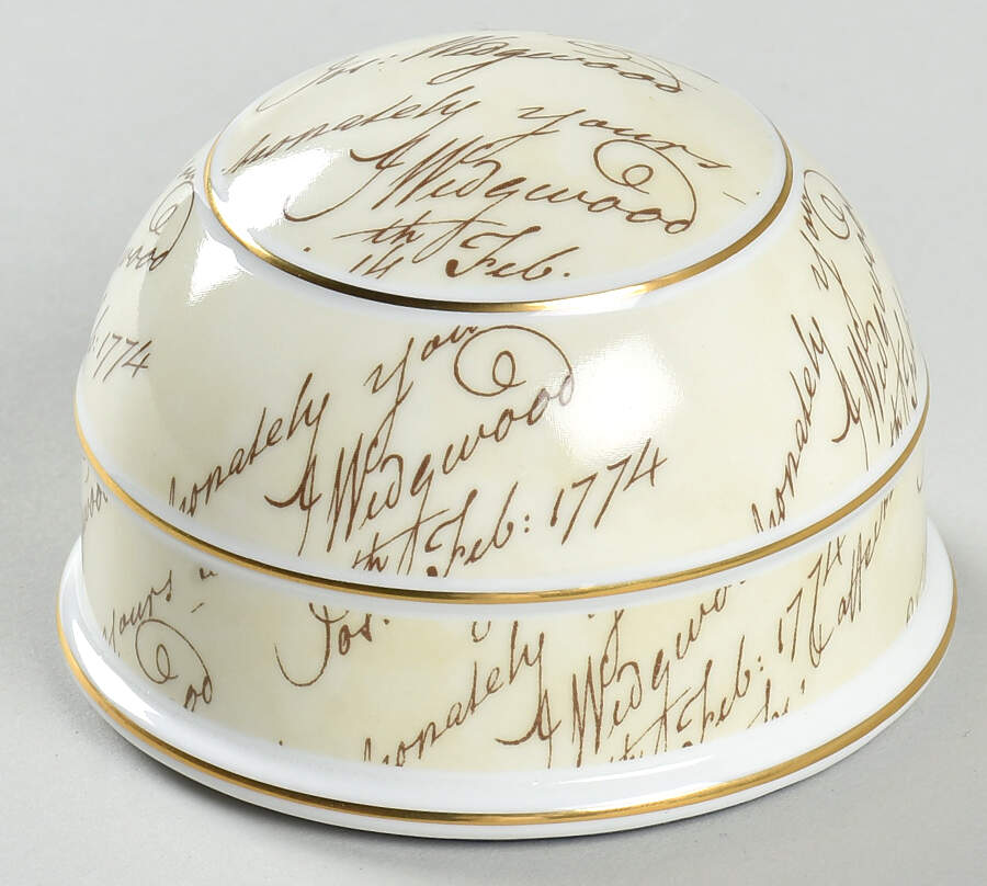 Josiah Wedgwood Bicentennial Paperweight by Wedgwood-1