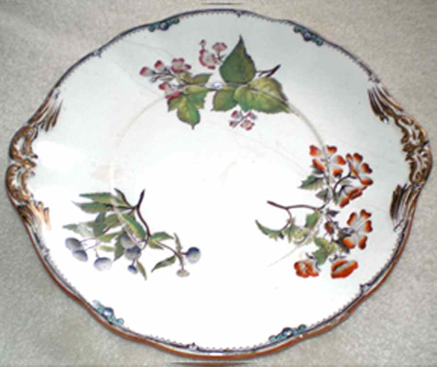 WW426 Handled Cake Plate by Wedgwood-1