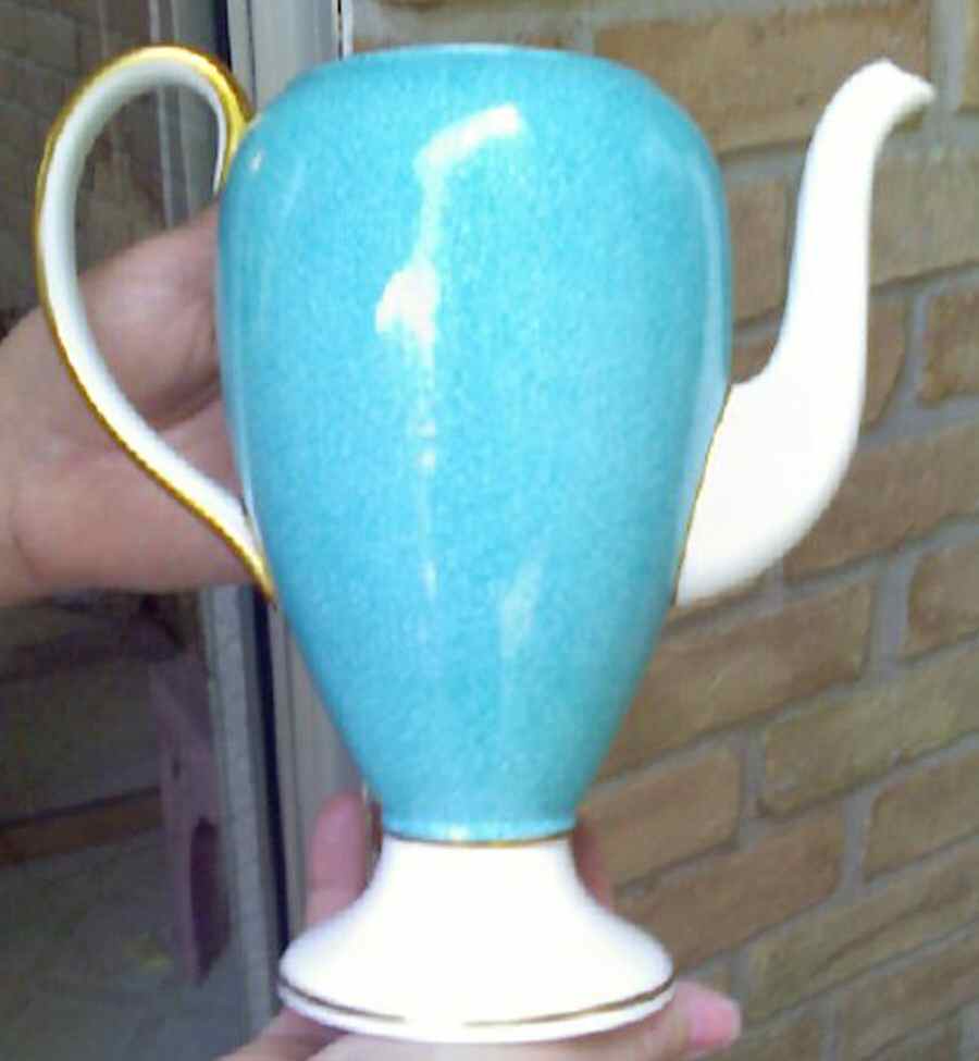 W4209 Coffee Pot No Lid by Wedgwood-1