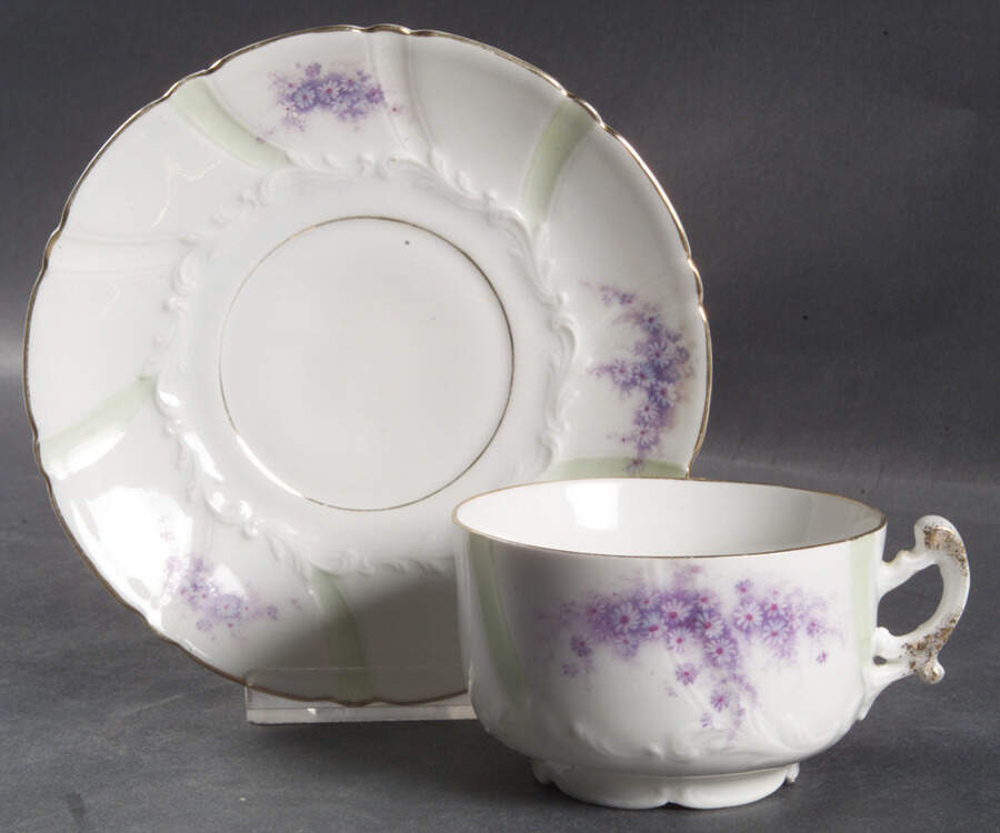 1046-8 Flat Cup & Saucer Set by Weimar-1
