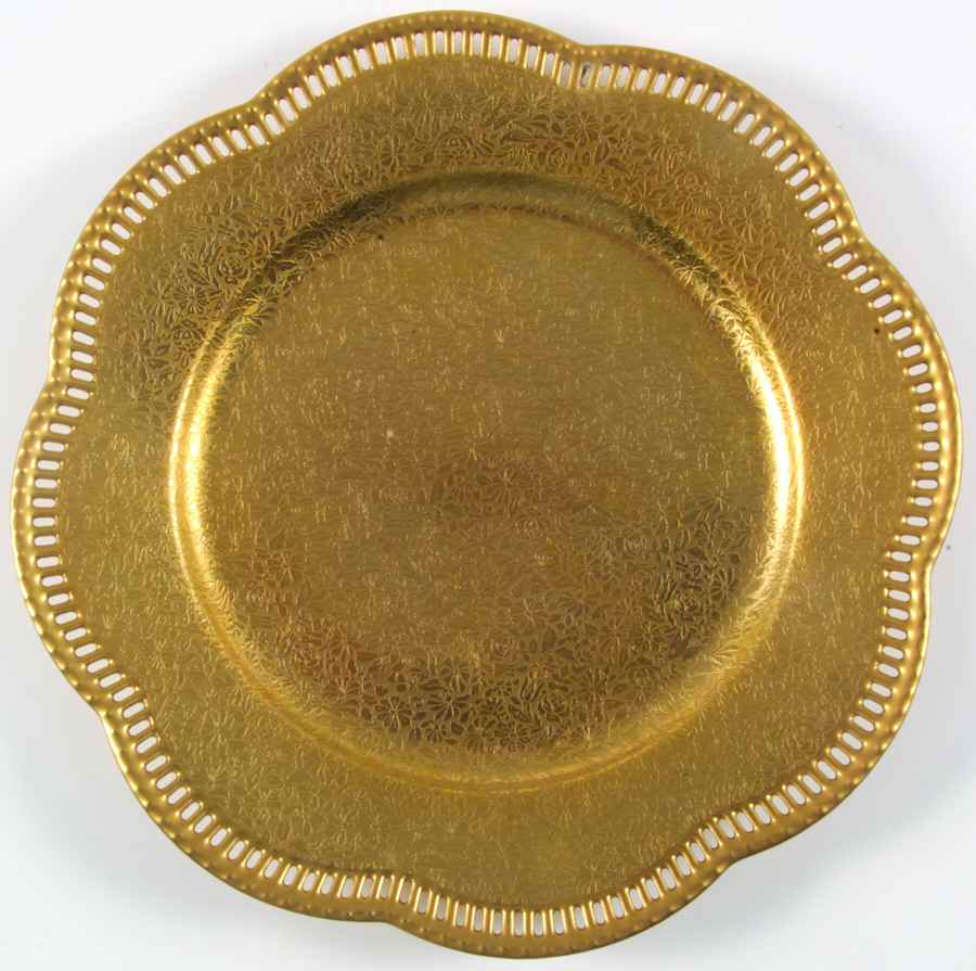 Doves, Roses and Daisies Pierced Service Plate (Charger) by Wheeling Decorating-1