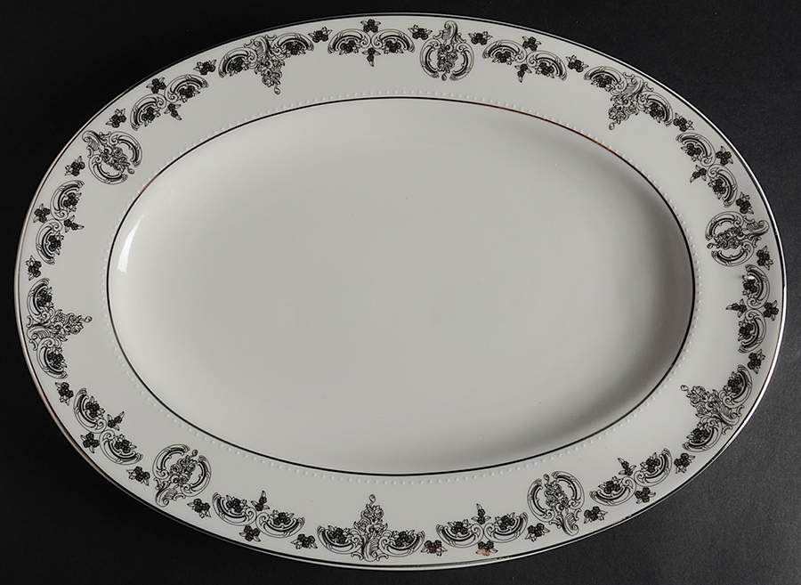 Grande Baroque 14" Oval Serving Platter by Wallace Heritage (Japan)-1