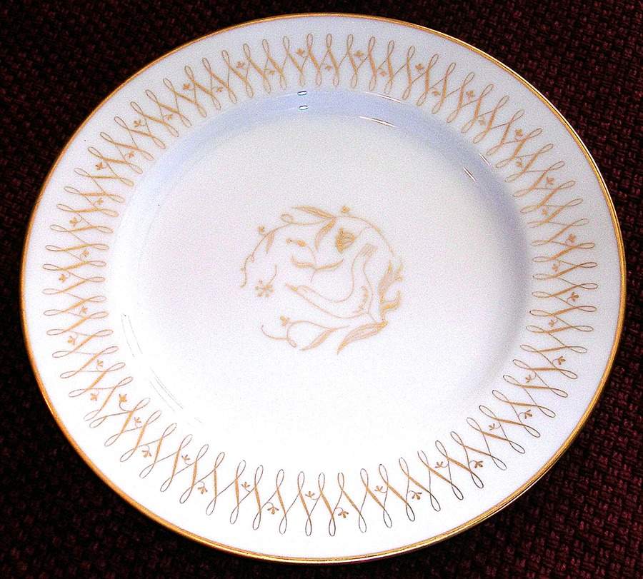 Paradise Dinner Plate by Wentworth-1