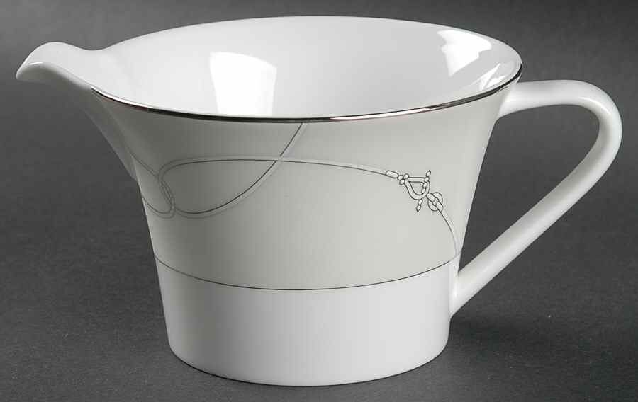 Lavaliere Gravy Boat by Waterford China-1