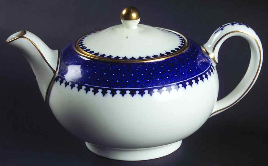 Lynn Small Teapot & Lid by Wedgwood-1