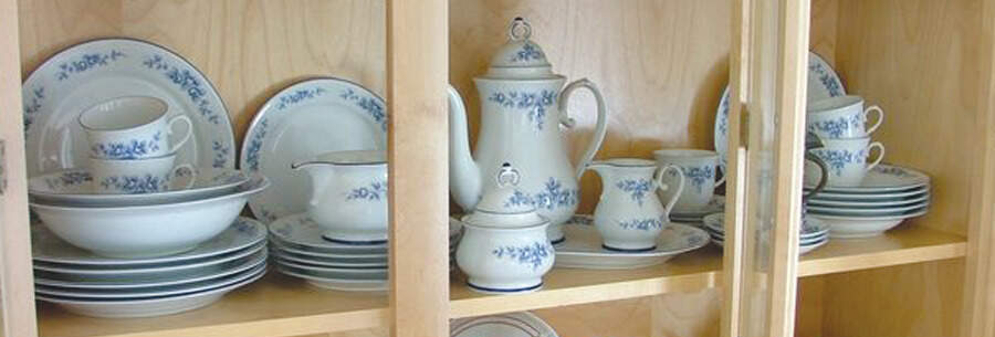 Wig1106 Coffee Pot & Lid by Winterling - Bavaria-1