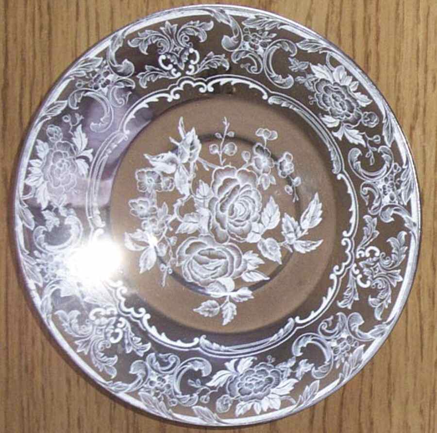 Camelia Luncheon Plate by Wedgwood-1