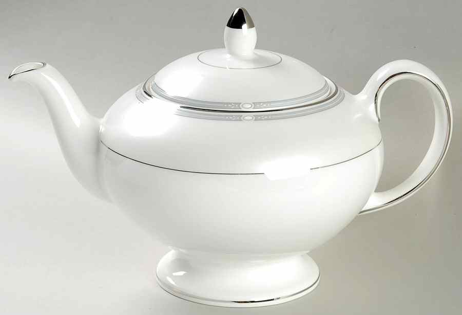 Notting Hill Teapot & Lid by Wedgwood-1