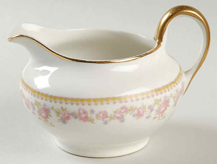 WAR178 Creamer by Warwick-1