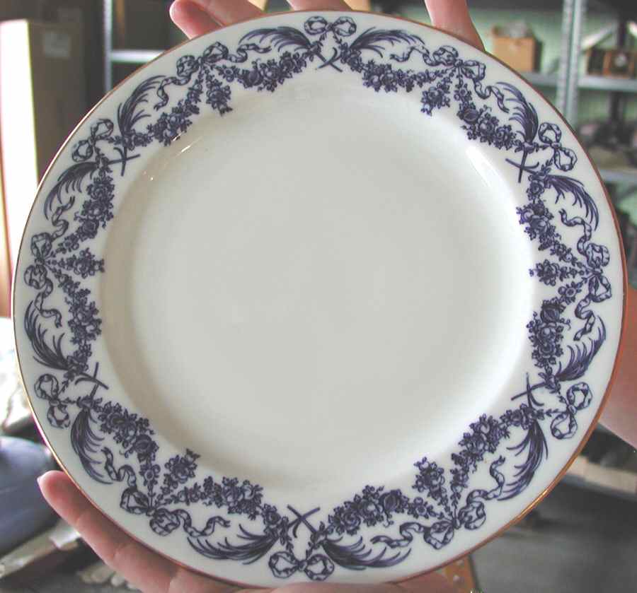 W2924 Dinner Plate by Wedgwood-1
