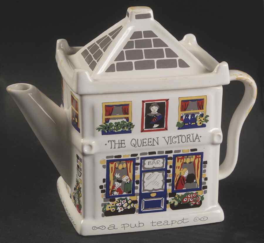 English Life Teapot & Lid by Wade (England)-1