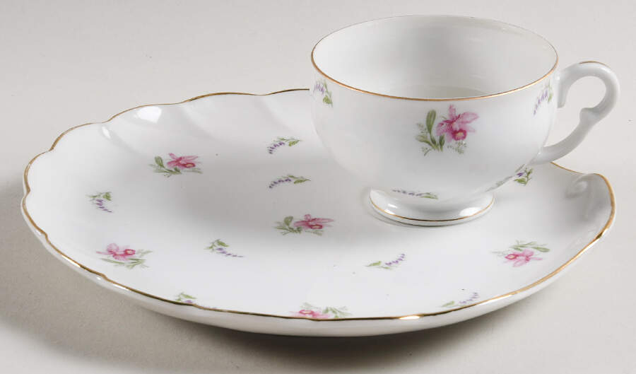 WAK8 Snack Plate & Cup Set by Wako-1