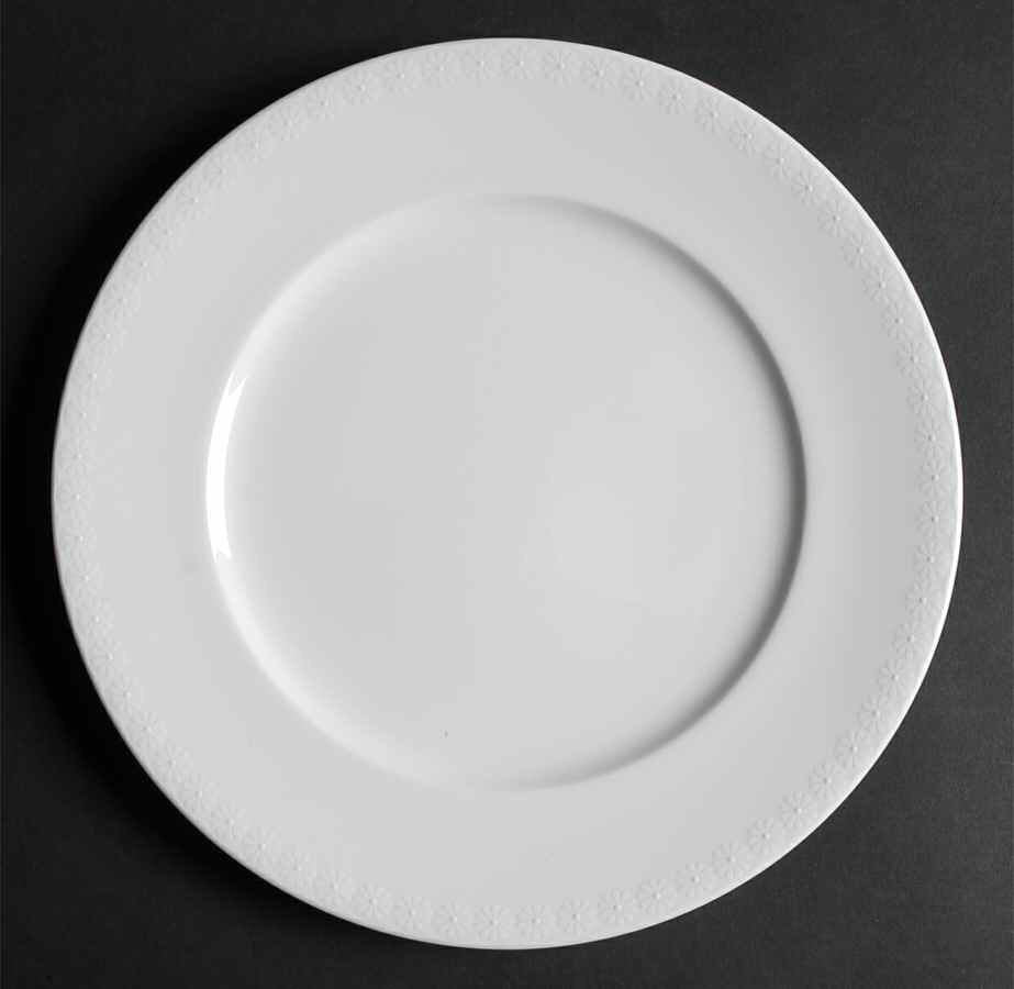 Daisy Blanc Dinner Plate by Waterford China-1