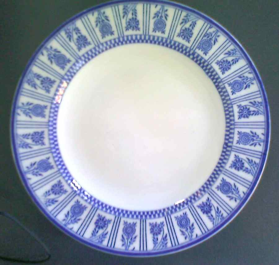 WW447 Dinner Plate by Wedgwood-1