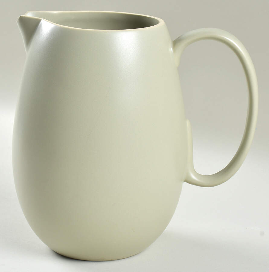 Vera Wang Naturals Leaf 76 Oz Pitcher by Wedgwood-1