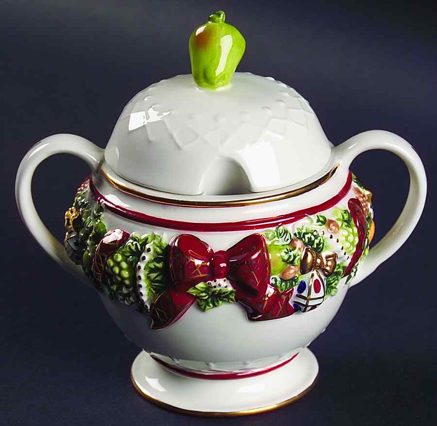 Christmas Memories Collection Sugar Bowl & Lid by Waterford China-1