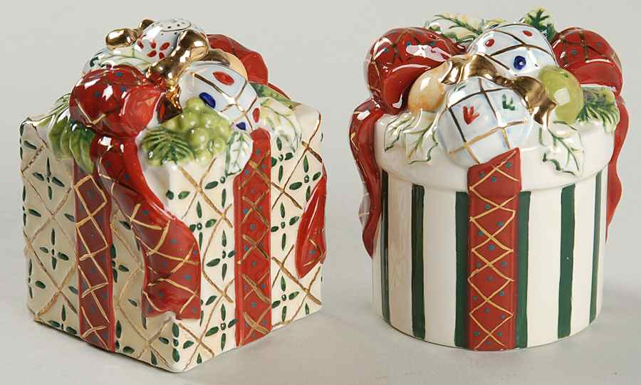 Christmas Memories Collection Salt & Pepper Set by Waterford China-1
