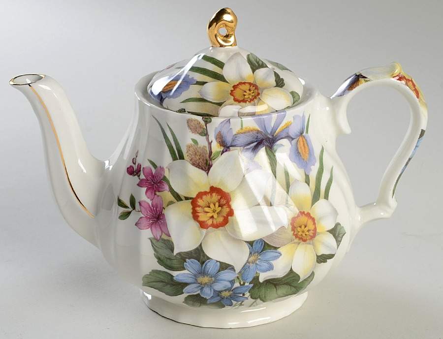 4718 Teapot & Lid by Windsor (England)-1
