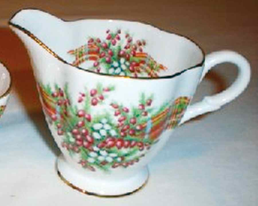 987-52 Creamer by Windsor (England)-1