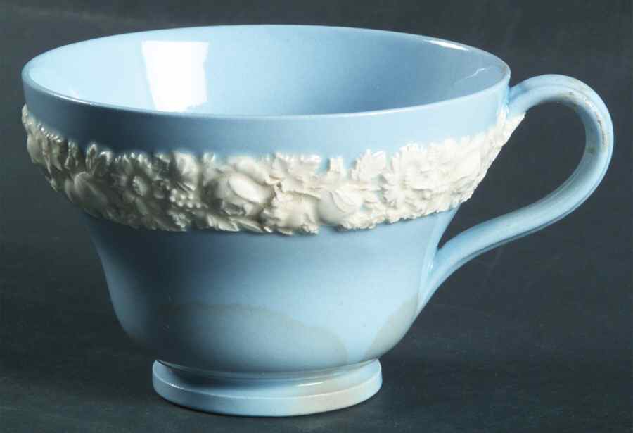 Rose (Cream Color on Lavender) Footed Cup by Wedgwood-1