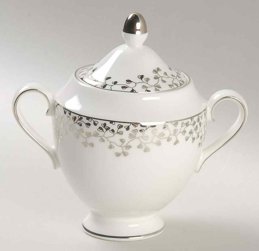 Bouquet Sugar Bowl & Lid by Wedgwood-1